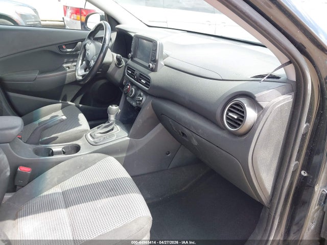 KM8K22AA6MU608556 Hyundai Kona Sel
