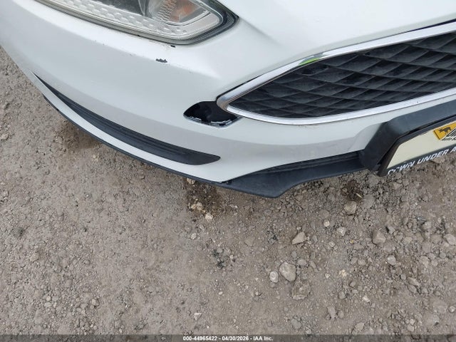 Продажа на аукционе авто 2015 Ford Focus Se, vin: 1FADP3F28FL274745, номер лота: 44965422
