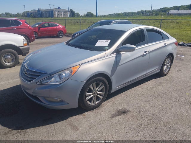 2013 Hyundai Sonata Gls მანქანა იყიდება აუქციონზე, vin: 5NPEB4AC9DH539595, აუქციონის ნომერი: 44965458