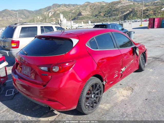 3MZBN1L7XHM114750 Mazda Mazda3 Touring