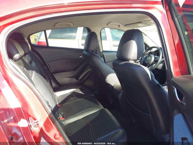 3MZBN1L7XHM114750 Mazda Mazda3 Touring