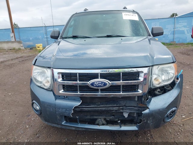 2011 Ford Escape Xlt მანქანა იყიდება აუქციონზე, vin: 1FMCU9DG7BKA15028, აუქციონის ნომერი: 44965473