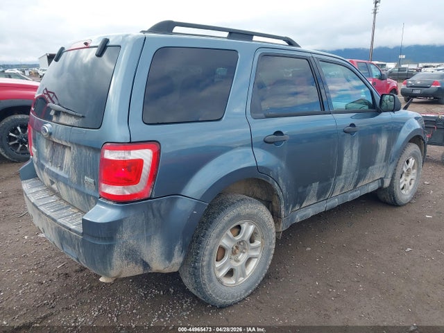 2011 Ford Escape Xlt მანქანა იყიდება აუქციონზე, vin: 1FMCU9DG7BKA15028, აუქციონის ნომერი: 44965473