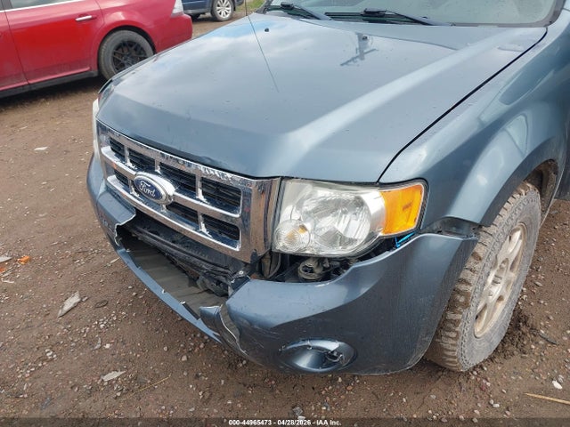 2011 Ford Escape Xlt მანქანა იყიდება აუქციონზე, vin: 1FMCU9DG7BKA15028, აუქციონის ნომერი: 44965473