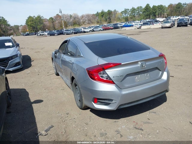 Aukcja sprzedaży 2018 Honda Civic Lx, vin: 2HGFC2F5XJH537585, numer aukcji: 44965474