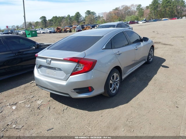 Aukcja sprzedaży 2018 Honda Civic Lx, vin: 2HGFC2F5XJH537585, numer aukcji: 44965474