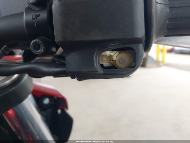Продажа на аукционе авто 2025 Kawasaki Er500, vin: ML5ERGF1XSDA58307, номер лота: 44965500