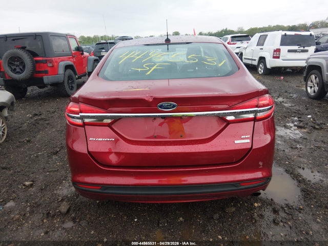 44965531 :رقم المزاد ، 3FA6P0HD8HR282824 vin ، 2017 Ford Fusion Se مزاد بيع