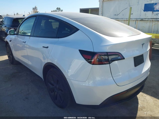Продажа на аукционе авто 2025 Tesla Model Y Long Range Dual Motor Rear-wheel Drive, vin: 7SAYGDED5SF316468, номер лота: 44965536