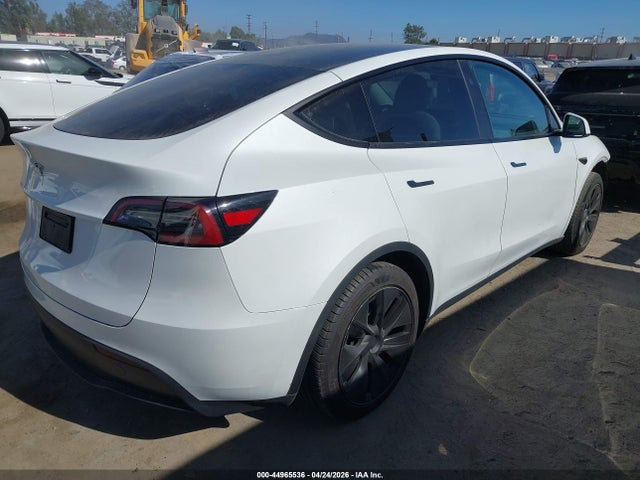 Продажа на аукционе авто 2025 Tesla Model Y Long Range Dual Motor Rear-wheel Drive, vin: 7SAYGDED5SF316468, номер лота: 44965536