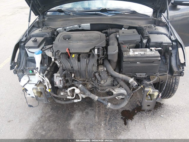 KIA Optima Lx 2018 KNAGT4L36J5211272 Image 10