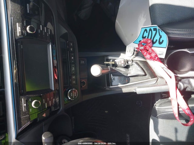 Aukcja sprzedaży 2015 Toyota Corolla S Plus, vin: 5YFBURHE2FP342145, numer aukcji: 44965565