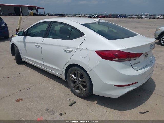 5NPD84LF7JH288864 Hyundai ELANTRA SEL