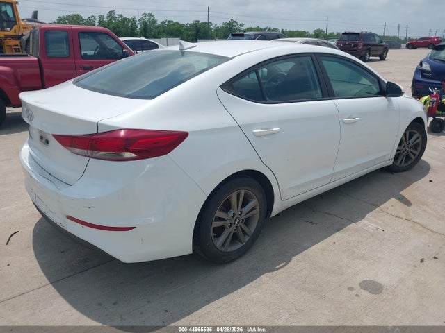 5NPD84LF7JH288864 Hyundai ELANTRA SEL