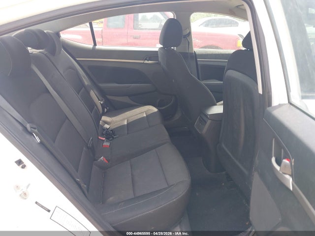 5NPD84LF7JH288864 Hyundai ELANTRA SEL