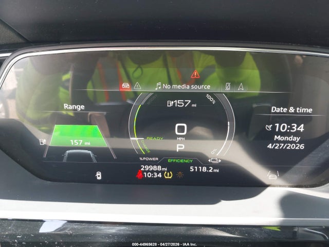 Aukcja sprzedaży 2024 Audi Q8 E-tron Premium Plus Quattro, vin: WA15ABGE0RB015187, numer aukcji: 44965628