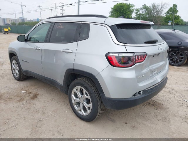 44965634 :رقم المزاد ، 3C4NJDBN9RT111942 vin ، 2024 Jeep Compass Latitude 4x4 مزاد بيع