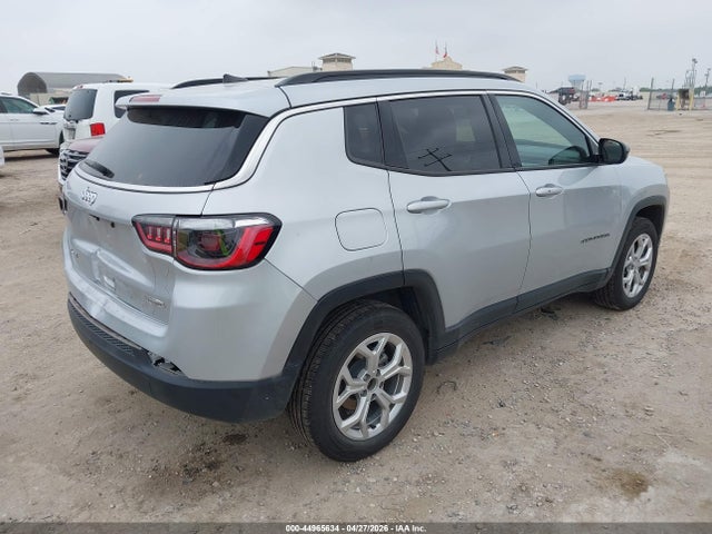 44965634 :رقم المزاد ، 3C4NJDBN9RT111942 vin ، 2024 Jeep Compass Latitude 4x4 مزاد بيع