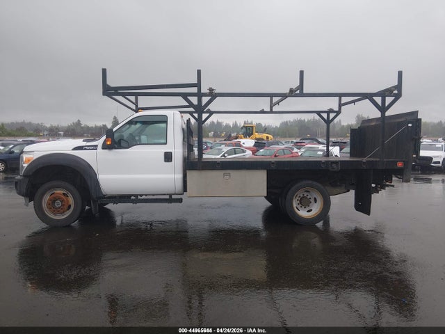 Ford F-550 Chassis Xl 2014 1FDUF5HY0EEA35960 Image 14