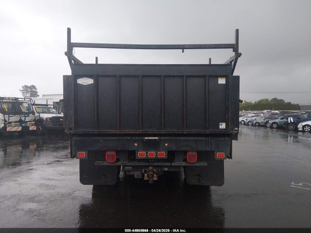 Ford F-550 Chassis Xl 2014 1FDUF5HY0EEA35960 Image 16