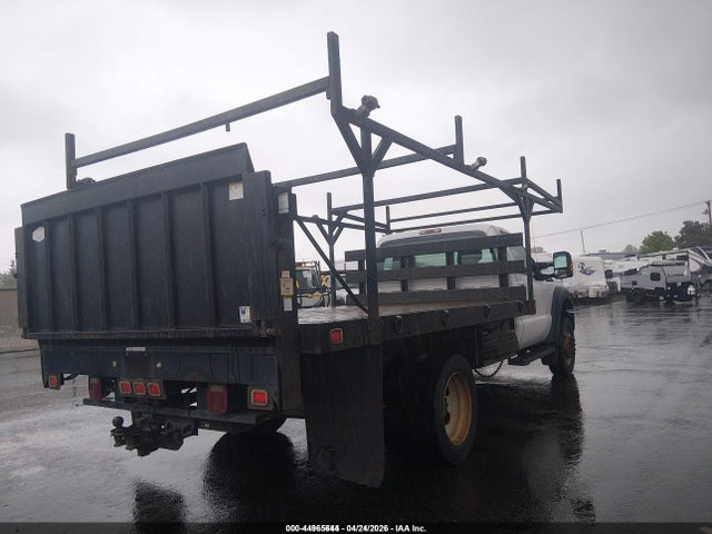 Ford F-550 Chassis Xl 2014 1FDUF5HY0EEA35960 Image 4