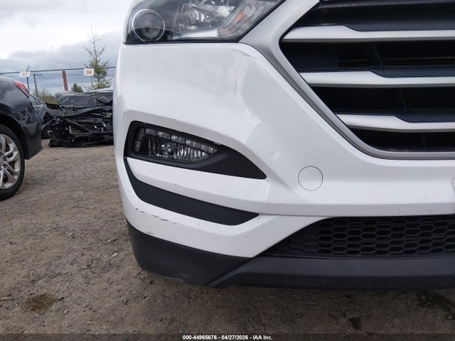KM8J3CA44HU391488 Hyundai TUCSON SE