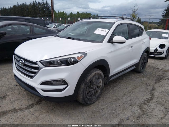 KM8J3CA44HU391488 Hyundai TUCSON SE