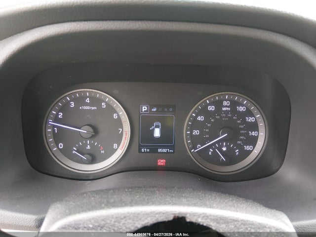 KM8J3CA44HU391488 Hyundai TUCSON SE