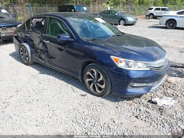 44965689 :رقم المزاد ، 1HGCR2F73HA083563 vin ، 2017 Honda Accord Ex مزاد بيع