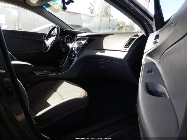 44965701 :رقم المزاد ، 5NPEB4AC2DH757829 vin ، 2013 Hyundai Sonata Gls مزاد بيع