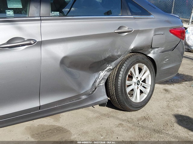 44965701 :رقم المزاد ، 5NPEB4AC2DH757829 vin ، 2013 Hyundai Sonata Gls مزاد بيع