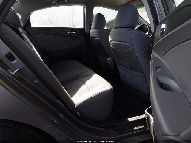 44965701 :رقم المزاد ، 5NPEB4AC2DH757829 vin ، 2013 Hyundai Sonata Gls مزاد بيع