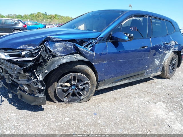 44965711 :رقم المزاد ، WB523CF02RCP02725 vin ، 2024 Bmw Ix Xdrive50 مزاد بيع