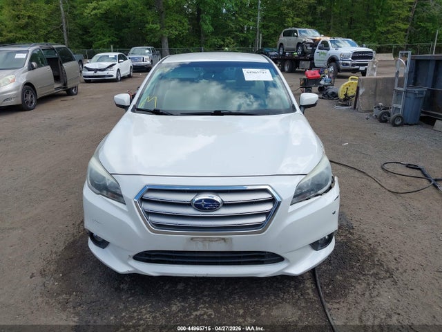 2015 Subaru Legacy 2.5i Premium მანქანა იყიდება აუქციონზე, vin: 4S3BNBF65F3053611, აუქციონის ნომერი: 44965715