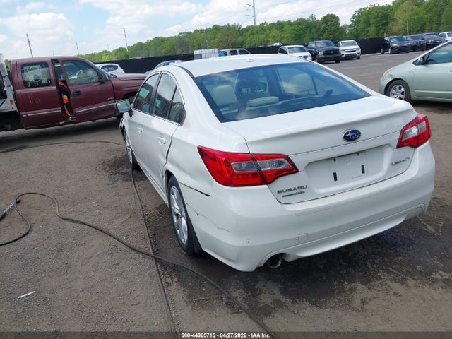 2015 Subaru Legacy 2.5i Premium მანქანა იყიდება აუქციონზე, vin: 4S3BNBF65F3053611, აუქციონის ნომერი: 44965715