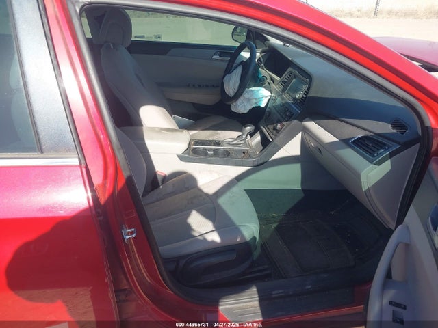 44965731 :رقم المزاد ، 5NPE24AF0HH571979 vin ، 2017 Hyundai Sonata Se مزاد بيع