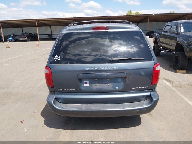 44965746 :رقم المزاد ، 1B4GP443X2B528865 vin ، 2002 Dodge Grand Caravan Sport مزاد بيع
