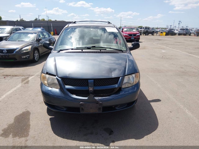 44965746 :رقم المزاد ، 1B4GP443X2B528865 vin ، 2002 Dodge Grand Caravan Sport مزاد بيع