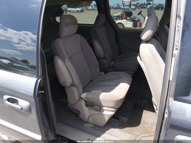 44965746 :رقم المزاد ، 1B4GP443X2B528865 vin ، 2002 Dodge Grand Caravan Sport مزاد بيع
