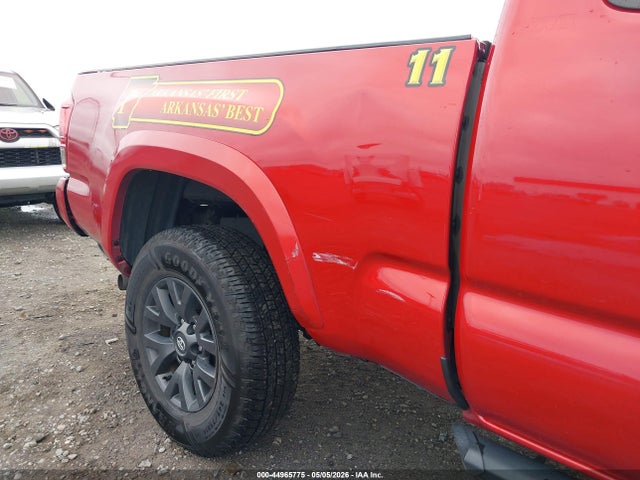 2021 Toyota Tacoma Sr5 V6 მანქანა იყიდება აუქციონზე, vin: 3TYRZ5CN0MT009922, აუქციონის ნომერი: 44965775