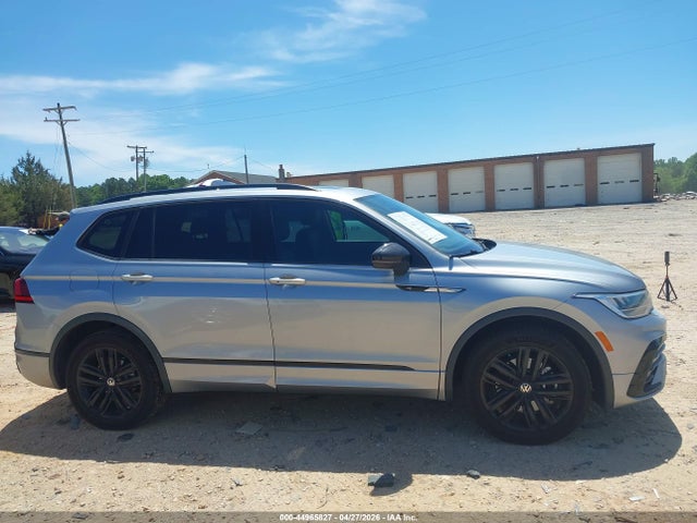Продажа на аукционе авто 2022 Volkswagen Tiguan 2.0t Se R-line Black, vin: 3VV8B7AX2NM117814, номер лота: 44965827
