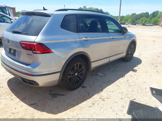 Продажа на аукционе авто 2022 Volkswagen Tiguan 2.0t Se R-line Black, vin: 3VV8B7AX2NM117814, номер лота: 44965827