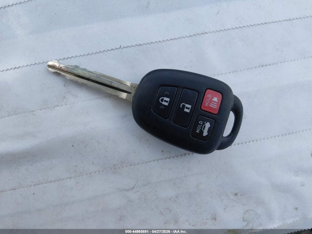 4T1BF1FKXGU568454 Toyota CAMRY LE