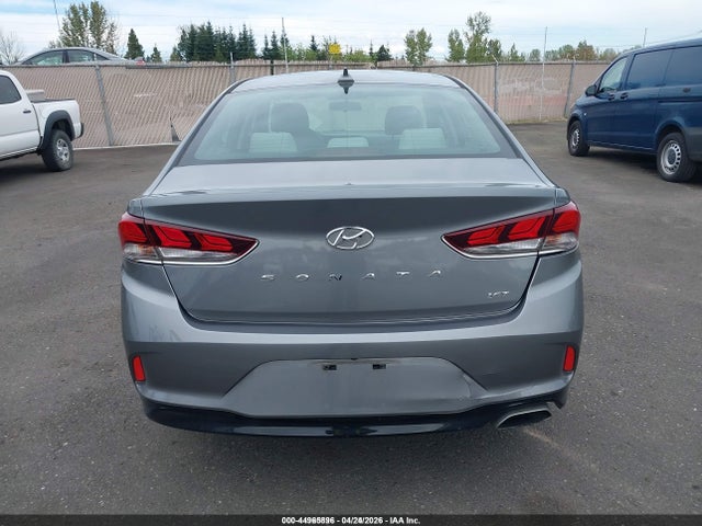 Hyundai SONATA ECO 2019 5NPE24AA6KH774886 Image 16