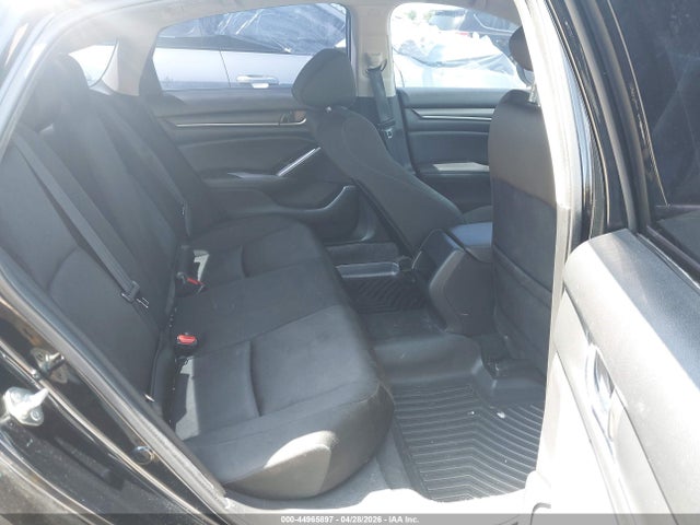 1HGCV1F1XKA065098 Honda ACCORD LX