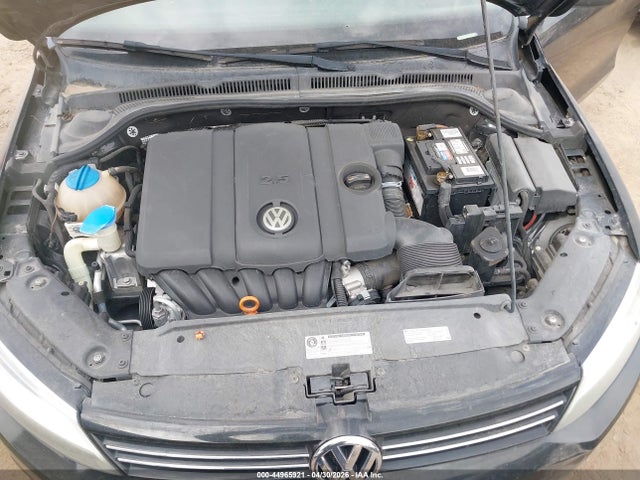 44965921 :رقم المزاد ، 3VWDP7AJ7DM433151 vin ، 2013 Volkswagen Jetta 2.5l Se مزاد بيع