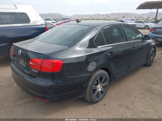 44965921 :رقم المزاد ، 3VWDP7AJ7DM433151 vin ، 2013 Volkswagen Jetta 2.5l Se مزاد بيع