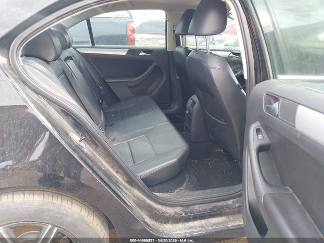 44965921 :رقم المزاد ، 3VWDP7AJ7DM433151 vin ، 2013 Volkswagen Jetta 2.5l Se مزاد بيع