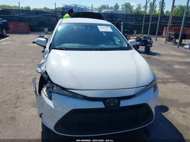 Продажа на аукционе авто 2021 Toyota Corolla Le, vin: 5YFEPMAE7MP222016, номер лота: 44965968