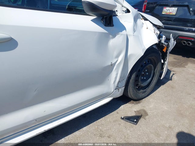 Продажа на аукционе авто 2021 Toyota Corolla Le, vin: 5YFEPMAE7MP222016, номер лота: 44965968